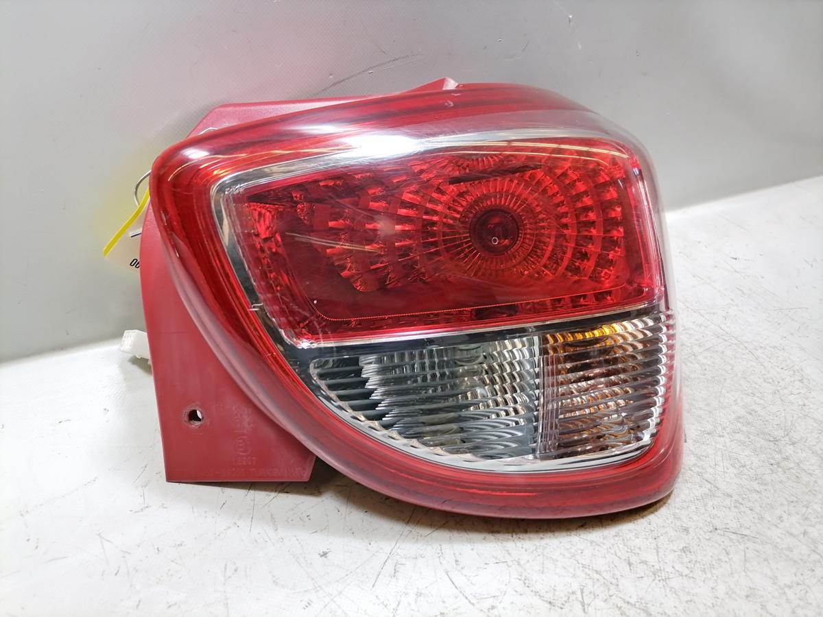 Hyundai I10 2 original R&uuml;cklicht R&uuml;ckleuchte Schlussleuchte rechts Bj.2014